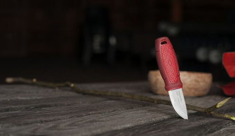 Нож шейный нержавеющая сталь Morakniv Eldris Red Mora-12648 от магазина SERREITOR.RU