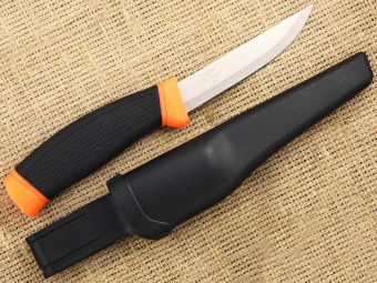 Нож нескладной рыбацкий Ножемир Нерпа F-209O с пластиковыми ножнами от магазина SERREITOR.RU